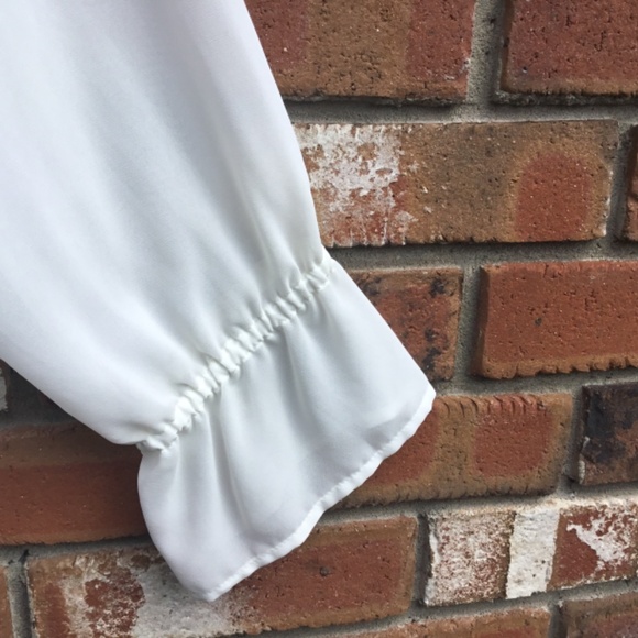 Two cream colored Tops: Vince Camuto / NY & Co. - Picture 11 of 11